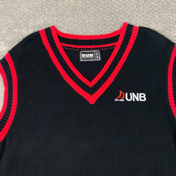 UNB University of New Brunswick Knit Vest Sweater Men's XL Preppy Tennis Criquet - Picture 2 of 10